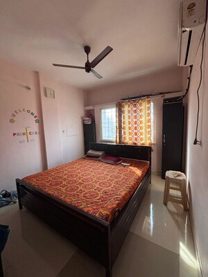Bedroom in 2 BHK Apartment at Kundan Estates, Pimple Saudagar – for Sale