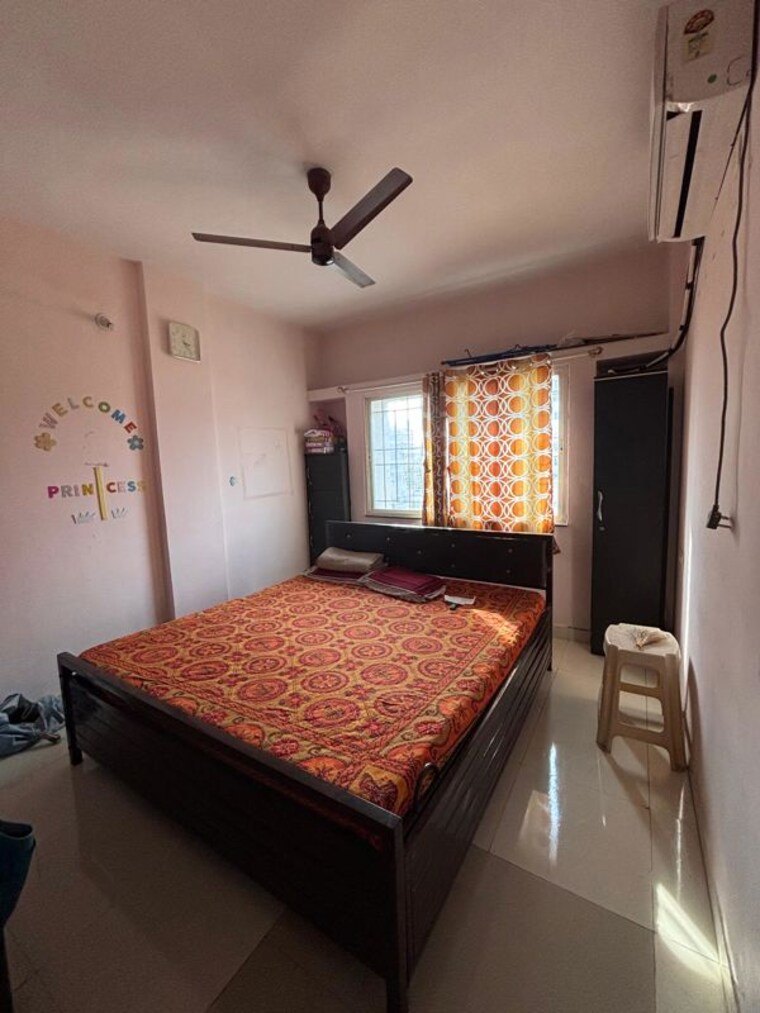 Bedroom, kundan-estates 2 Bedroom 950 Sq.Ft. Apartment In Pimple Saudagar Pune 10041400