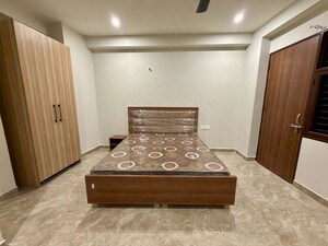 Bedroom in 1 BHK Builder Floor at Ardee Mall, Sector 52 – for Rent