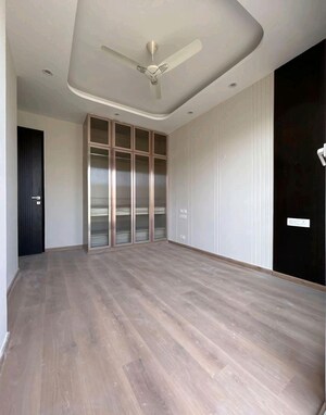 3 BHK Apartment For Rent in Anant Raj The Estate Floors, Sector 63a