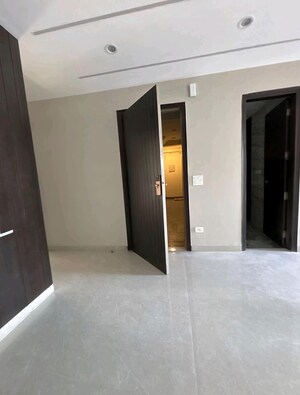 Building Lobby in 3 BHK Apartment at Anant Raj The Estate Floors, Sector 63a – for Rent