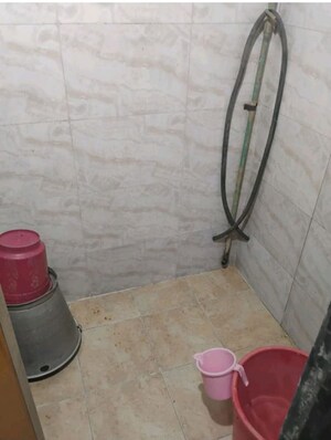 Furnished Amenities in 1 BHK Apartment at Tapasya CHS Prabhadevi, Prabhadevi – for Rent