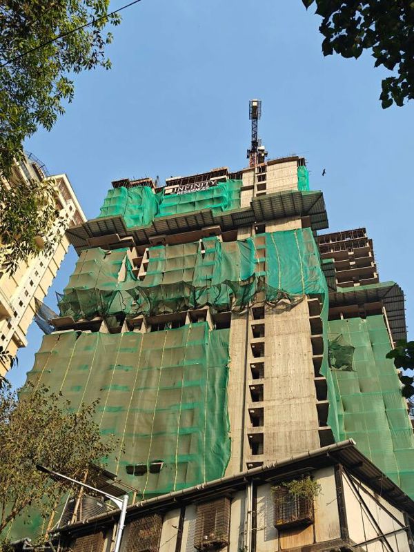 2 BHK + Servant Room 670 Sq.Ft. Apartment in Infinity Residences