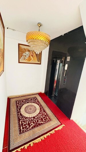 Furnished Amenities in 1 RK Builder Floor at Greater Kailash I – for Rent
