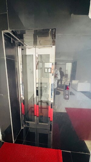 Staircase in 1 RK Builder Floor at Greater Kailash I – for Rent