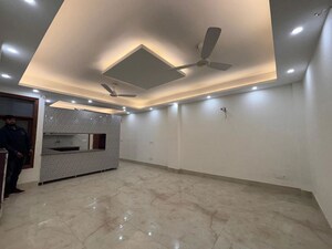 Building Lobby in 4 BHK Builder Floor at Saket – for Rent