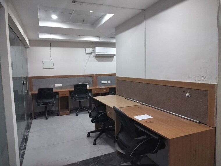 Team Area, sushma-infinium Commercial Office Space 446 Sq.Ft. In Ghazipur Zirakpur 10041782