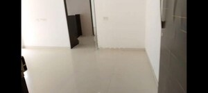 Room in 1 BHK Apartment at Gauri Excellency, Kandivali West – for Rent