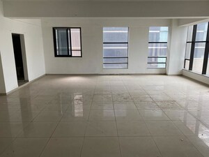 Room in  Office Space at Venus Benecia, Bodakdev – for Rent