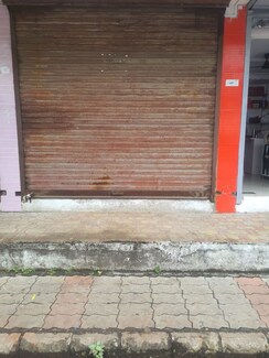 Retail Shop For Rent in Udhana