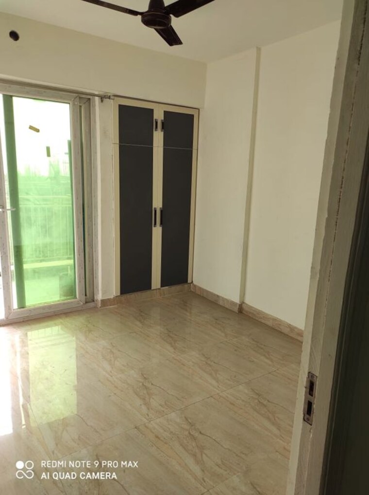 Room, sds-nri-residency-omega-ii 3.5 Bedroom 1695 Sq.Ft. Apartment In Omega Ii Greater Noida Greater Noida 10041896