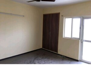 2 BHK Apartment For Rent in Paras Tierea, Sector 137