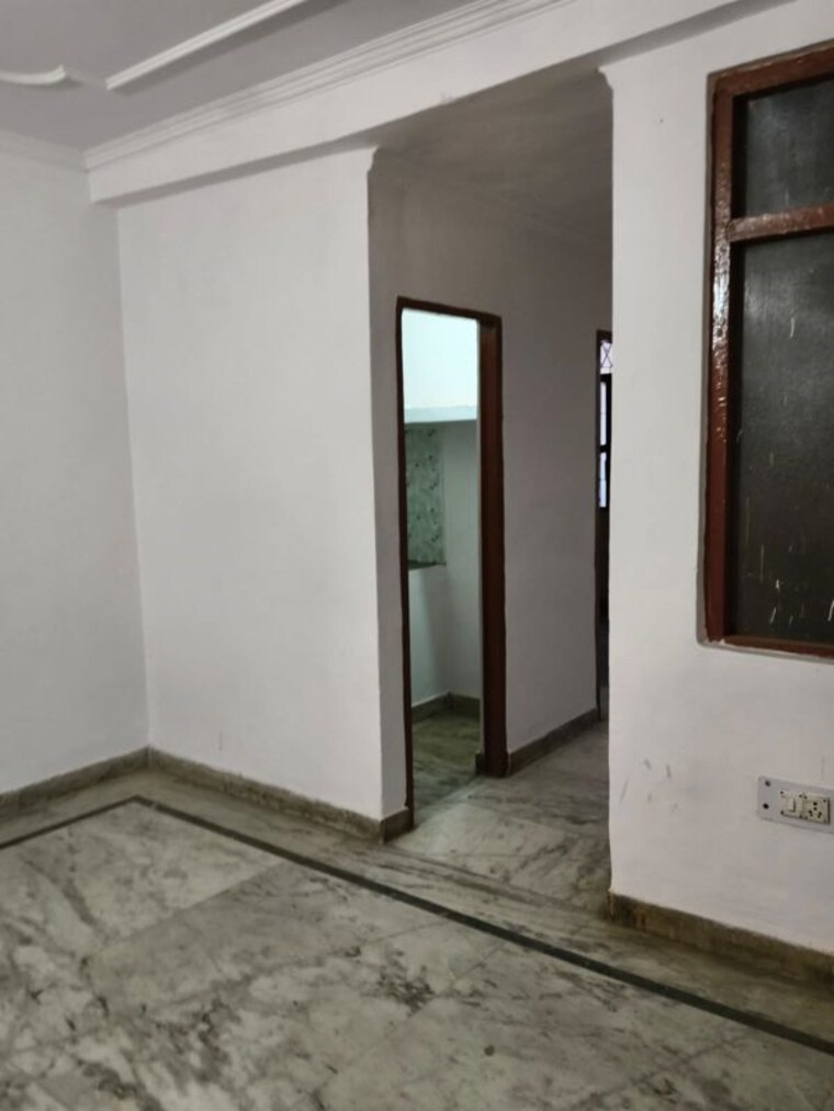 Room, mehrauli 2 Bedroom 70 Sq.Yd. Builder Floor In Mehrauli Delhi 9993057