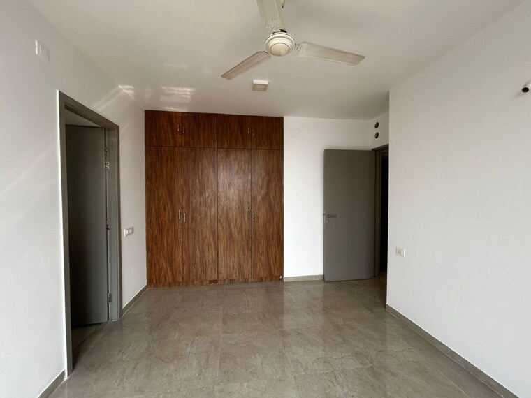Room, hiranandani-estate-solitaire-c 1 RK 267 Sq.Ft. Apartment In Ghodbunder Road Thane 10041979