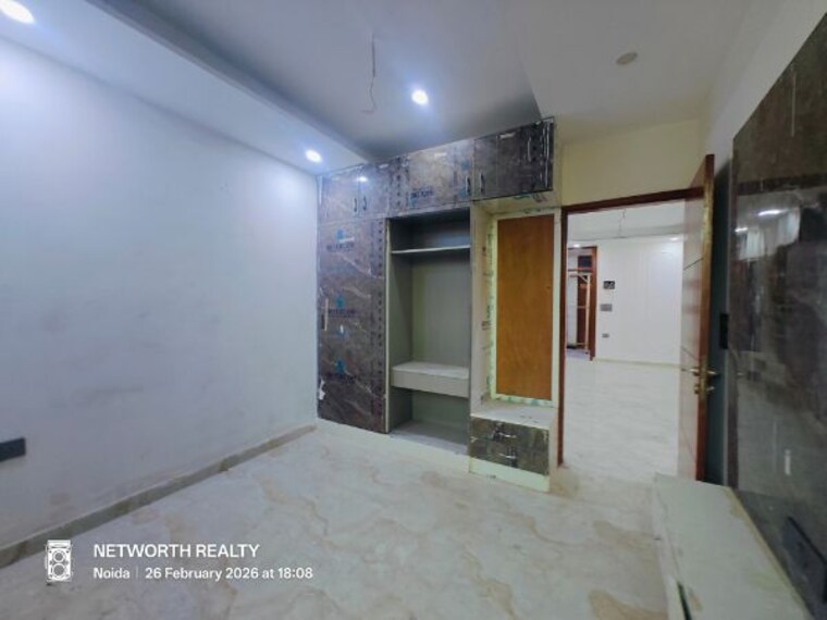 Bedroom, sector 73 2 Bedroom 1100 Sq.Ft. Builder Floor In Sector 73 Noida 10041987