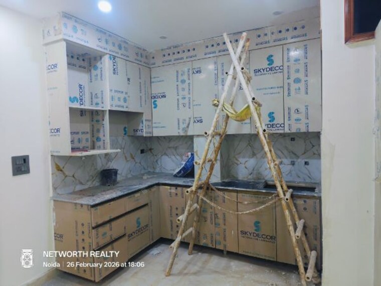 Kitchen, sector 73 2 Bedroom 1100 Sq.Ft. Builder Floor In Sector 73 Noida 10041987