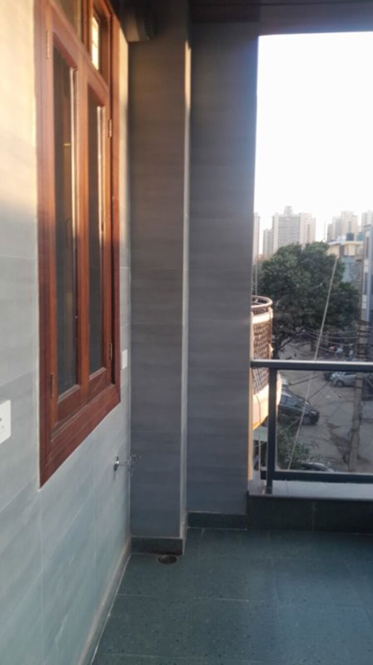 Balcony, smart-lane 3 Bedroom 1200 Sq.Ft. Builder Floor In Niti Khand Ghaziabad 10041995