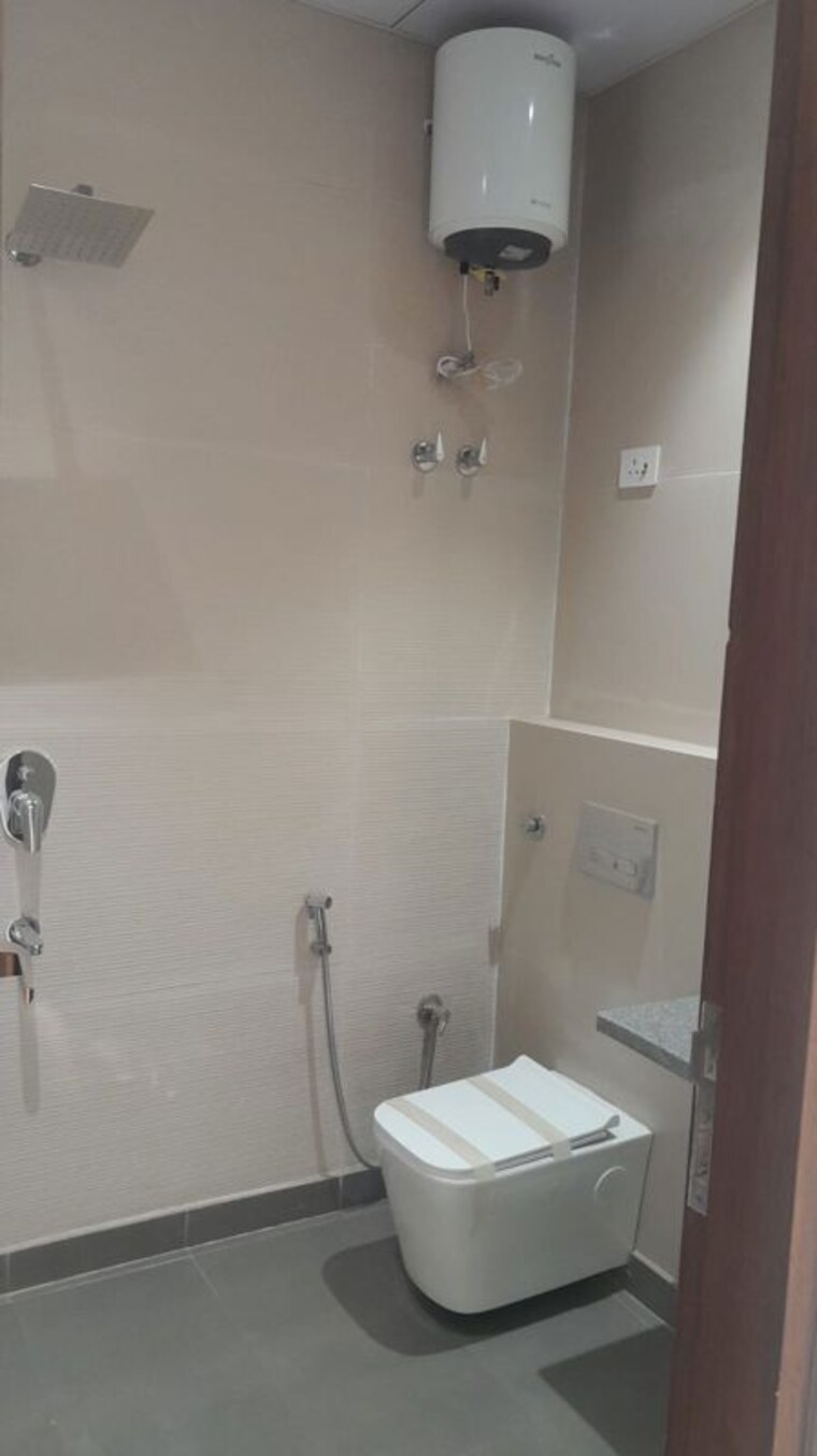 Bathroom, smart-lane 3 Bedroom 1200 Sq.Ft. Builder Floor In Niti Khand Ghaziabad 10041995