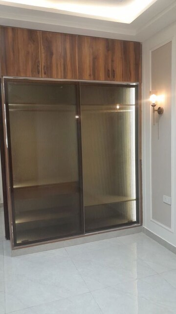 Building Lobby in 3 BHK Builder Floor at Smart Lane, Niti Khand – for Sale