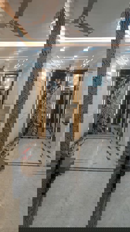 3 BHK 1200 Sq.Ft. Builder Floor in Smart Lane