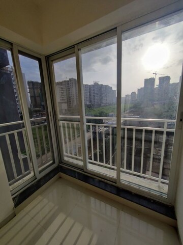 2 BHK Apartment For Rent in Kshitej 24 Life Blooms, Tathawade