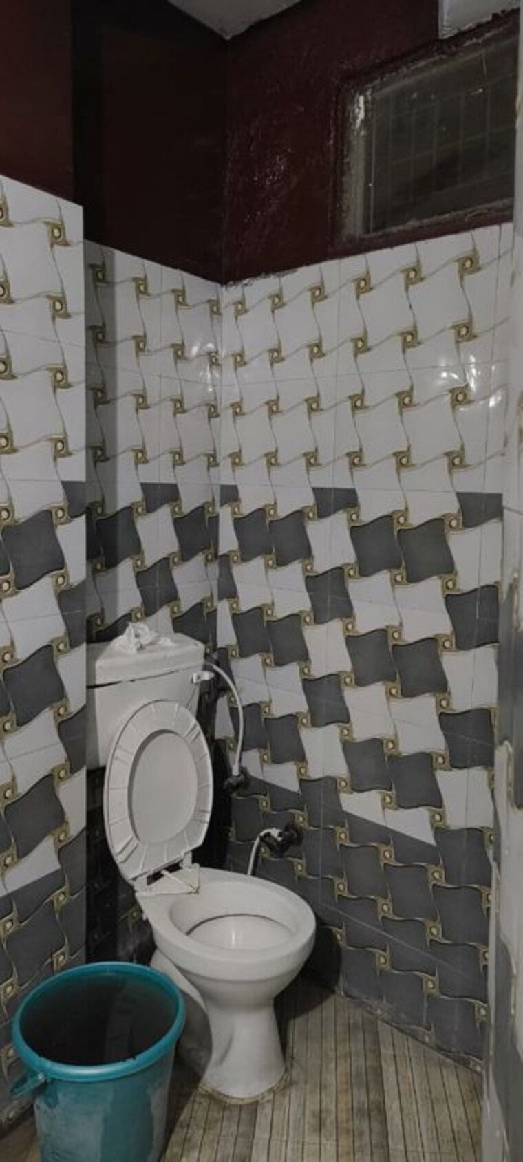 Bathroom, kw-delhi-6 2 Bedroom 630 Sq.Ft. Builder Floor In Raj Nagar Extension Ghaziabad 10042206