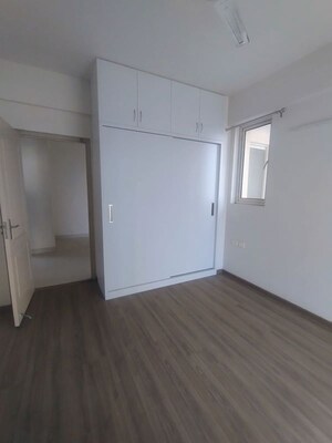 Room in 2 BHK Apartment at Godrej Aria, Sector 79 – for Rent