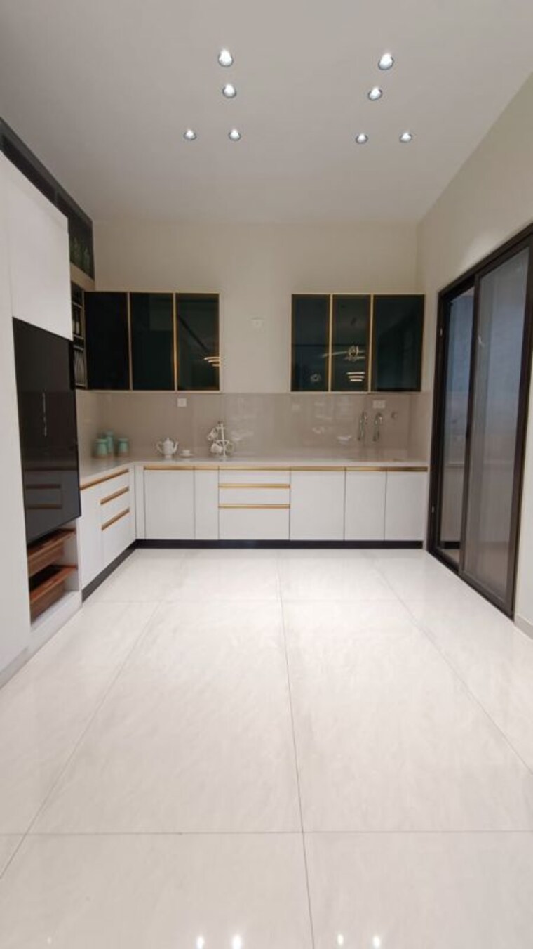 Kitchen, lohia-jain-the-reserve 3 Bedroom 1983 Sq.Ft. Apartment In Koregaon Park Annexe Pune 10042112