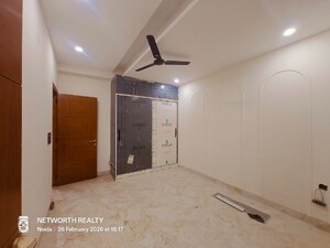 Bedroom in 3 BHK Builder Floor at Sector 73 – for Sale