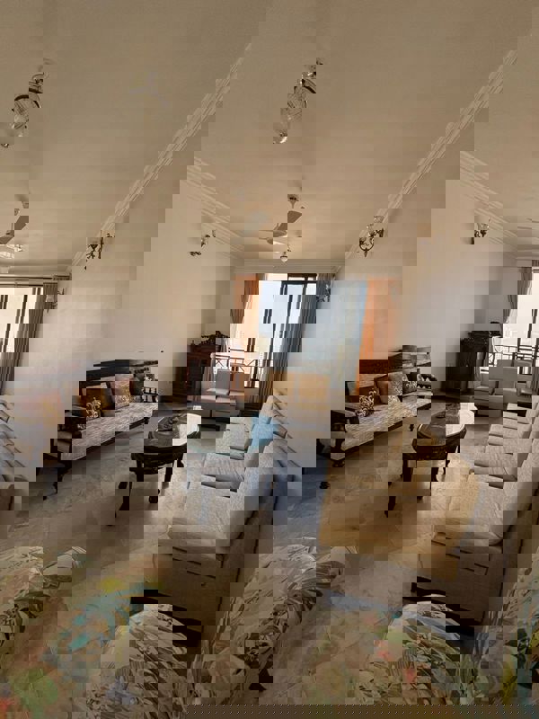 3 BHK + Pooja Room,Servant Room 1600 Sq.Ft. Apartment in Hiranandani Gardens Lake Castle