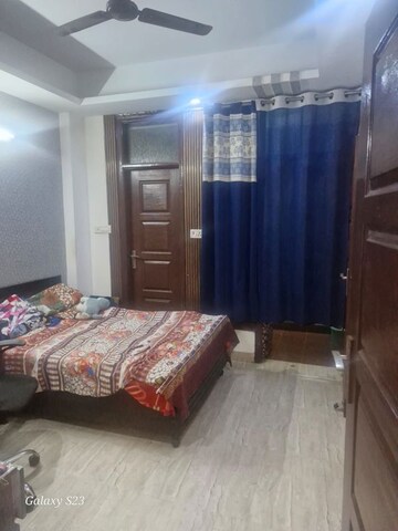 Bedroom in 2 BHK Builder Floor at Jai Apartments Vaishali, Vaishali Sector 3 – for Rent