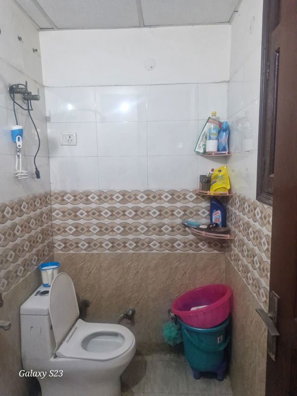 2 BHK + Pooja Room Builder Floor For Rent in Jai Apartments Vaishali