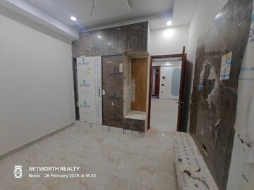 Bedroom in 2 BHK Builder Floor at Sector 73 – for Sale