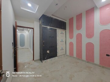 Bedroom in 2 BHK Builder Floor at Sector 73 – for Sale