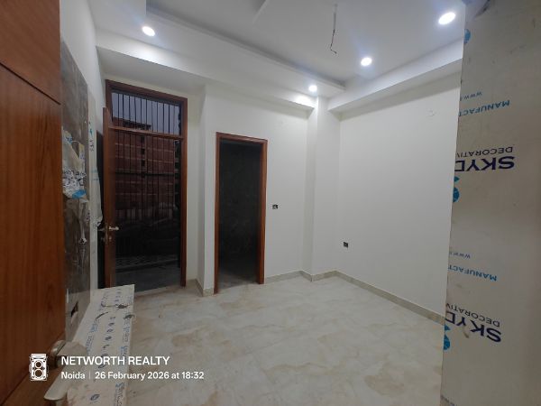 2 BHK + Extra Room Builder Floor For Sale in Sector 73