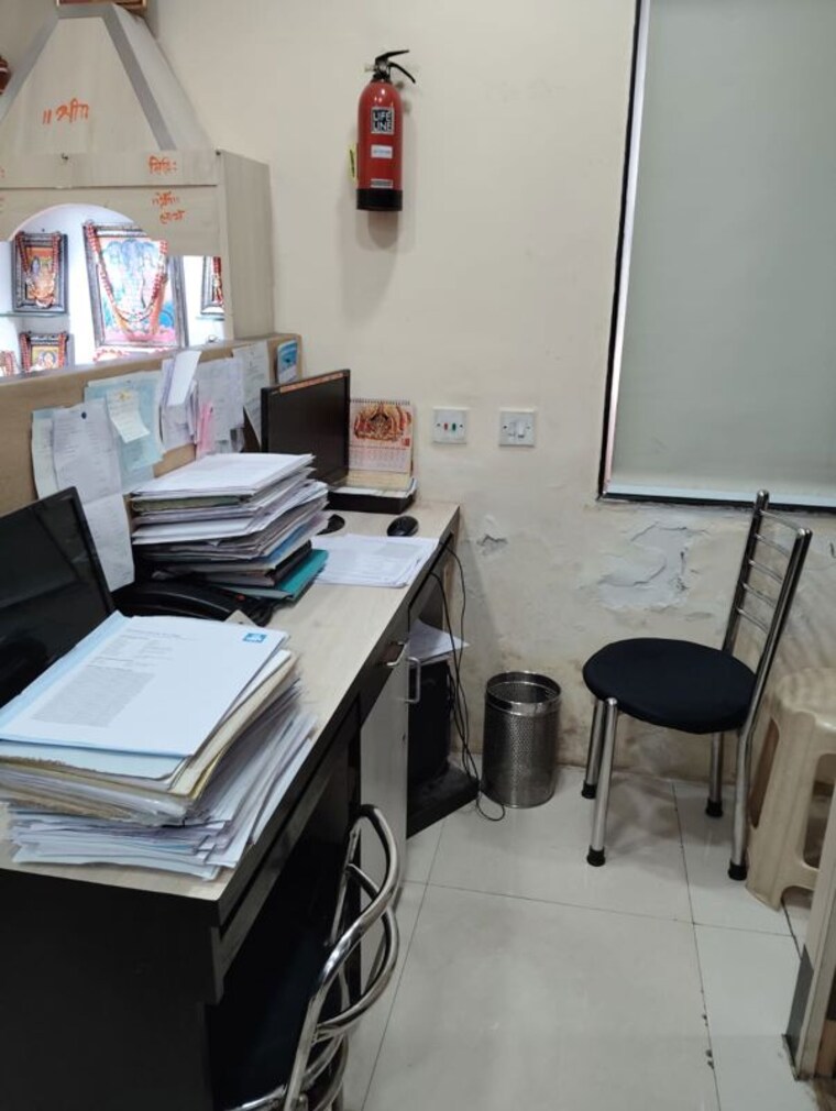 Team Area, bbd bagh Commercial Office Space 780 Sq.Ft. In Bbd Bagh Kolkata 10042401