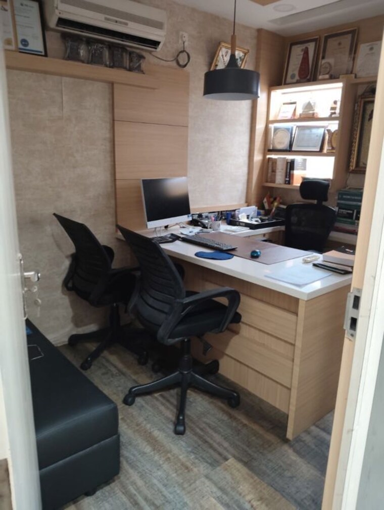 Team Area, bbd bagh Commercial Office Space 780 Sq.Ft. In Bbd Bagh Kolkata 10042401