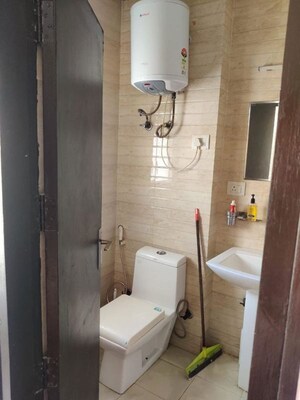 Bathroom in 1 BHK Apartment at Ajnara Daffodil, Sector 137 – for Rent