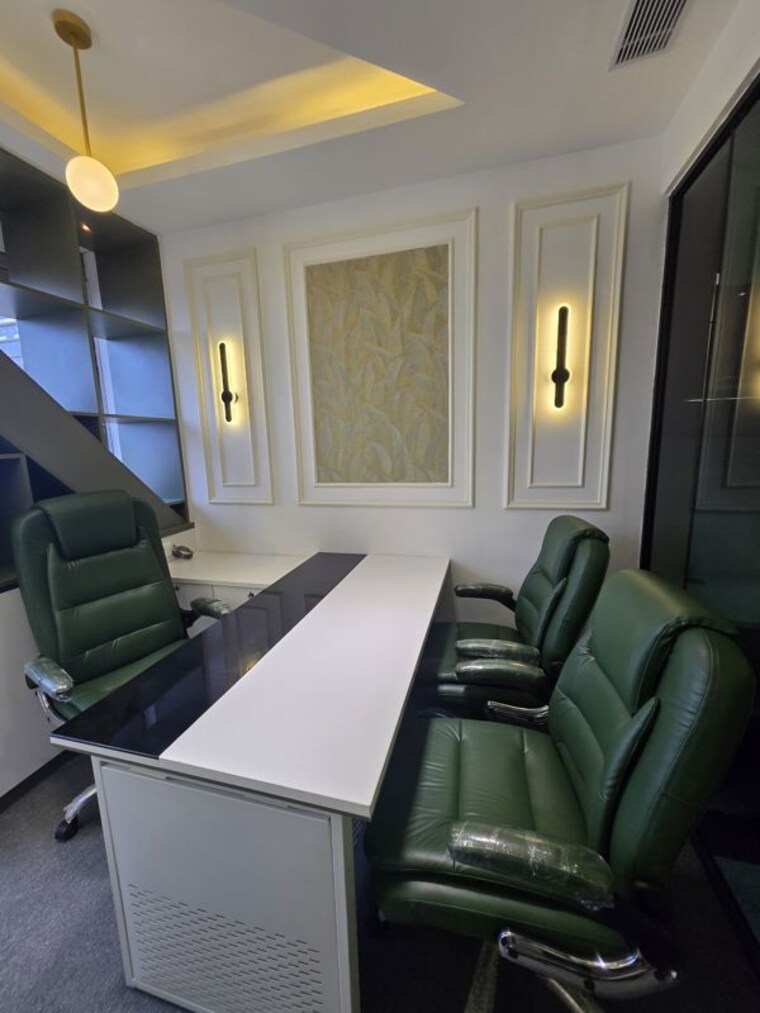 Team Area, alphathum Commercial Office Space 532 Sq.Ft. In Sector 90 Noida 10042432