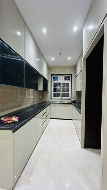 Kitchen in 3 BHK Builder Floor at Palam Vihar – for Rent