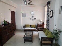 2 BHK + Extra Room Apartment For Rent in Supertech Ecociti