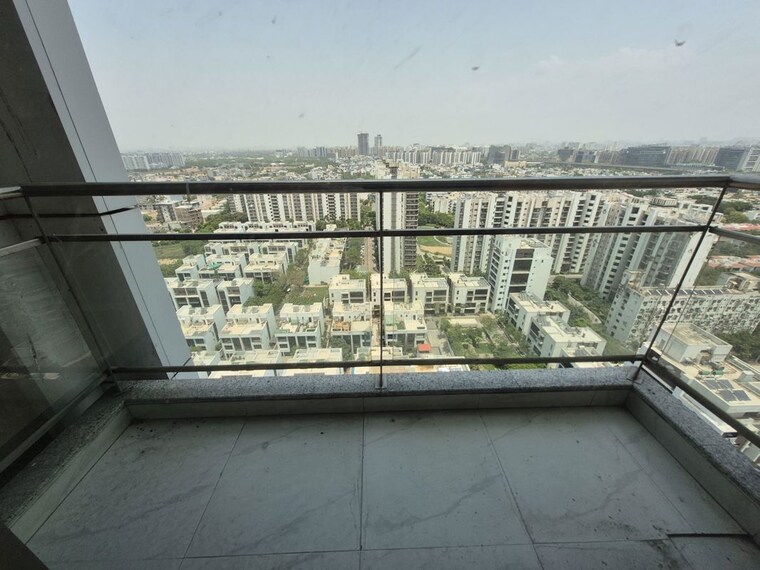 Balcony, tata-primanti-phase-2 3.5 Bedroom 1542 Sq.Ft. Apartment In Sector 72 Gurgaon 10041427