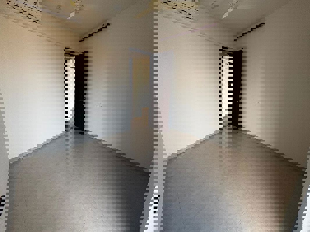 2 BHK 800 Sq.Ft. Apartment in Indiabulls One Indiabulls