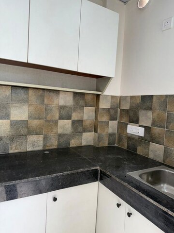 Kitchen in 3 BHK Builder Floor at ROF Portico, Sector 43 – for Rent