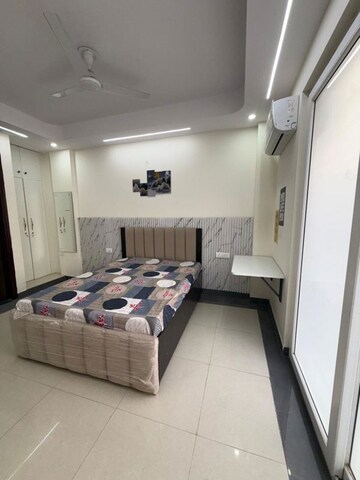 Kitchen in 3 BHK Builder Floor at ROF Portico, Sector 43 – for Rent