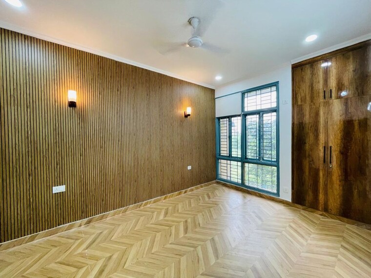 Bedroom, ansal-sushant-lok-i 2.5 Bedroom 215 Sq.Yd. Builder Floor In Sector 43 Gurgaon 10042642