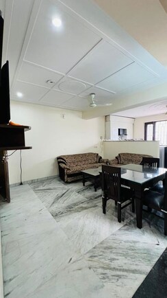 3 BHK Builder Floor For Rent in Ardee Mall