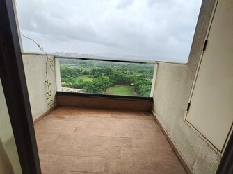 3 BHK + Pooja Room,Extra Room 1200 Sq.Ft. Apartment in Lodha Palava Crown