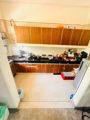 Kitchen in 2.5 BHK Builder Floor at Ansal Sushant Lok I, Sector 43 – for Rent
