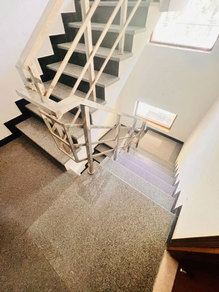 undefined, ansal-sushant-lok-i 2.5 Bedroom 215 Sq.Yd. Builder Floor In Sector 43 Gurgaon 10042676